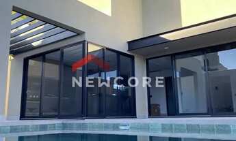 Imagem: Casa de condomínio em Rua Maria de Lourdes