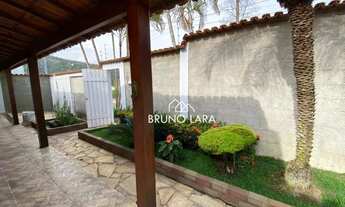 Imagem 2: Casa à venda em Sarzedo, Bairro Cachoeira