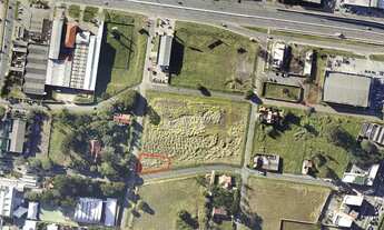 Imagem 2: Terreno à venda Centro Pinhais/PR