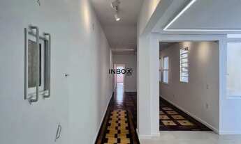 Imagem 2: Apto 2 Dormitórios 1 Banheiro c/ 81 mts2 REFORMADO IMPECÁVEL centro Histórico em Porto Ale