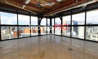 Imagem 4: Cobertura com Heliponto, vista espetacular, parede de vidro do piso ao teto