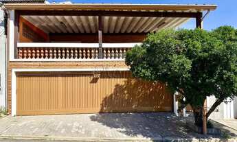 Imagem: Casa à venda e para locação com 3 quartos