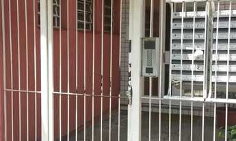 Imagem 2: Imóvel para aluguel com 54 metros quadrados com 2 quartos em Passo da Areia - Porto Alegre