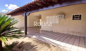 Imagem 3: Casa para alugar, 3 quartos, São Jorge - Uberlândia/MG - Rotina Imobiliária
