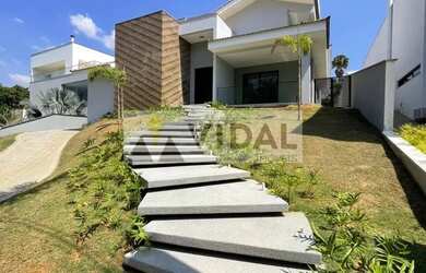 Imagem: SOBRADO COM 5 SUÍTES NO CONDOMÍNIO FAZENDA