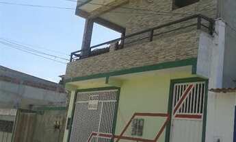 Imagem 7: Casa grande de 2 quartos, 2 varandas, area de serviço e garagem