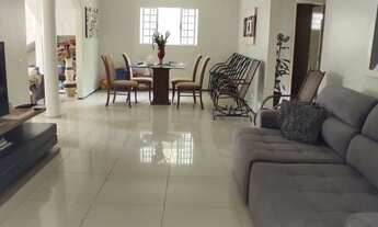 Imagem 5: Casa dúplex no Santa Isabel com 4 quartos sendo 3 suítes recebemos apto de menor valor