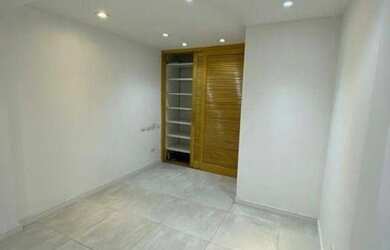 Imagem 5: EXCELENTE CONJUNTO COMERCIAL NO PARAÍSO