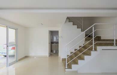 Imagem 2: Sobrado no bairro Santa Felicidade - ARYA 1