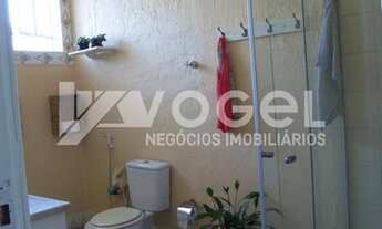 Imagem 3: CASA AMPLA LOCALIZADA AO LADO HOSPITAL CENTENÁRIO