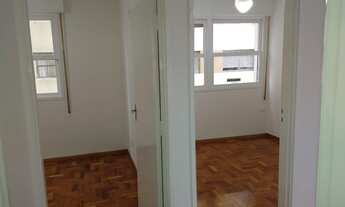 Imagem 6: Apartamento para aluguel e venda possui 50 metros quadrados com 2 quartos