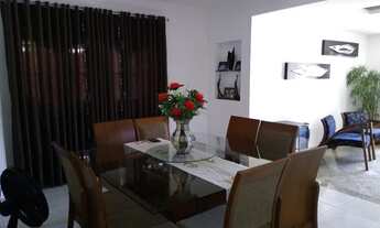 Imagem 5: Casa de 360 metros quadrados no bairro Itaipu com 5 quartos