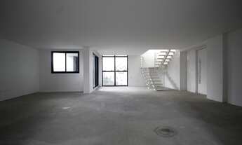 Imagem 7: COBERTURA com 3 dormitórios à venda com 490.82m² por R$ 2.350.000,00 no bairro Bigorrilho