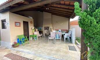 Imagem 4: Casa e Sobrado de 3 dormitórios à Venda - Xangri-lá