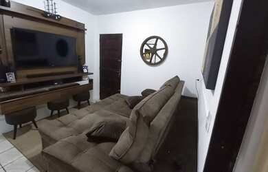Imagem 7: Divido mini apt com rapaz