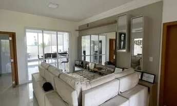 Imagem 2: Casa de condomínio sobrado para aluguel com 280 metros quadrados com 3 quartos