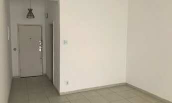 Imagem: Próximo ao metrô Cantagalo, Posto 5 !