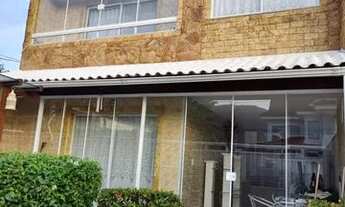 Imagem 2: Casa de luxo, possui 260 m², com 4 quartos, piscina, churrasqueira em Vargem Pequena