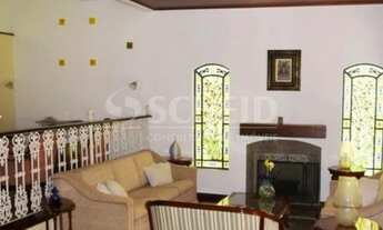 Imagem 7: 04 dormitórios, sendo 02 suítes e 06 vagas - em rua fechada