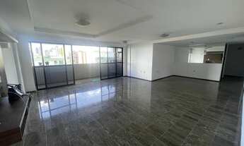 Imagem 2: Apartamento para aluguel possui 165 metros quadrados com 3 quartos Manaira