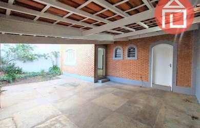 Imagem 2: Casa com 3 dormitórios para alugar, 234 m² por R$ 4.300,00/mês - Jardim Europa - Bragança