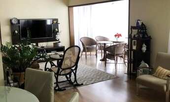 Imagem: Apartamento de 4 quartos em Candeias com