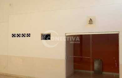 Imagem 4: Galpão Galpão / depósito com venda por R$300.000