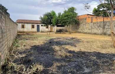 Imagem 3: Lote com barracão