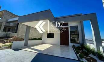 Imagem: Casa com piscina para venda no Horto Florestal