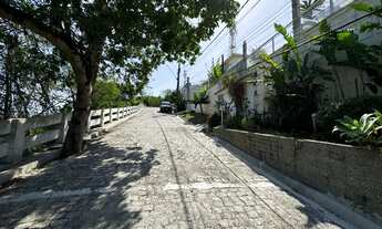 Imagem 3: Lote/Terreno para venda possui 360 m², condomínio fechado, oportunidade em Camboinhas - Ni