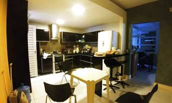 Imagem 2: CASA DE ALTO PADRÃO COM GALPÃO DE ARMAZENAMENTO