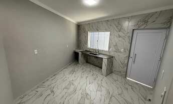 Imagem 4: ALUGA-SE CASA Quarto com aluguel por R$2.200 /mês