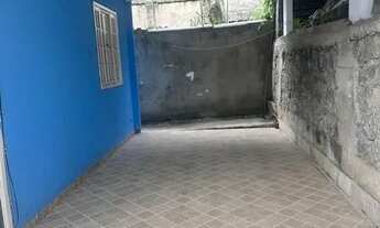 Imagem 7: Arsenal Imóveis vende-Casa linear com 3 quartos e quintal