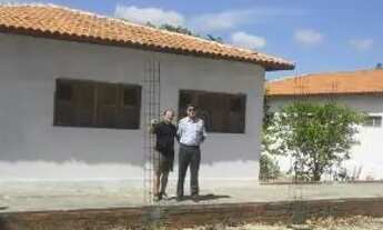 Imagem 6: Grande complexo de construções servindo para projetos sociais ou industriais