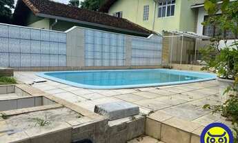 Imagem 4: Casa, 3 dorm. (1 suíte), com piscina, na Agronômica