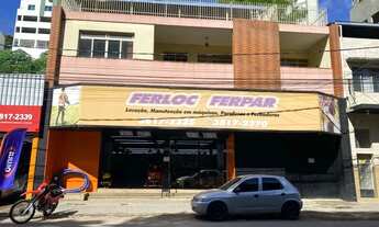 Imagem: Casa ampla à venda no Centro de Ponte Nova