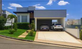 Imagem: Casa térrea em condomínio fechado - Belvedere