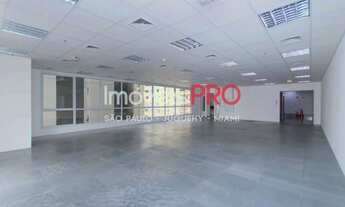 Imagem 4: Sala comercial de 170m², localizada em Moema e com 4 vagas privativas