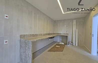 Imagem 2: Casa com 4 quartos à Venda Alphaville Jacuhy, Residencial 4