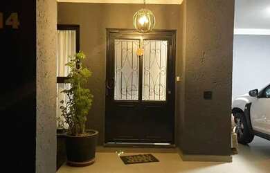 Imagem 3: Sobrado à venda em Indaiatuba, Jardim Santa Rita, com 4 suítes, com 290 m², Condomínio Hel