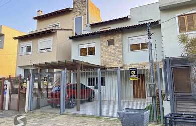 Imagem 3: Casa para Venda - 270m², 3 dormitórios, sendo 1 suites, 2 vagas - Guarujá