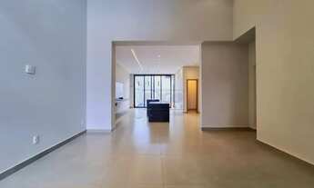 Imagem: Casa térrea de 168m² com 03 suítes à