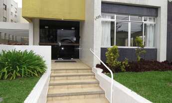 Imagem 4: Apartamento com sacada ,churrasqueira a carvão ,duas vagas