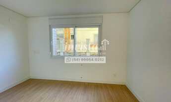 Imagem 6: Apartamento com 2 suítes e excelente posição solar no centro de Canela