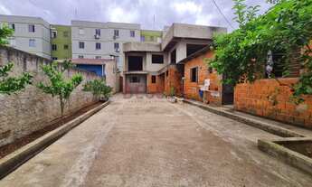 Imagem: Casa com 2 dormitórios à venda, 260 m²