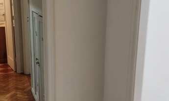 Imagem 4: Apartamento para venda possui 80 metros quadrados com 2 quartos em Copacabana - Rio de Jan