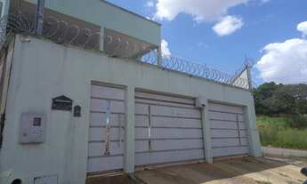 Imagem 2: Sobrado para venda possui 485 metros quadrados com 7 quartos