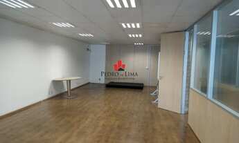 Imagem: Prédio comercial no Tatuapé