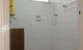 Imagem 2: Apartamento para aluguel e venda possui 50 metros quadrados com 2 quartos