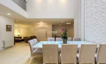 Imagem 2: EXCLUSIVIDADE E SOFISTICAÇÃO - CASA EM CONDOMÍNIO NO CAMPO COMPRIDO - 05 DORMITÓRIOS - 02